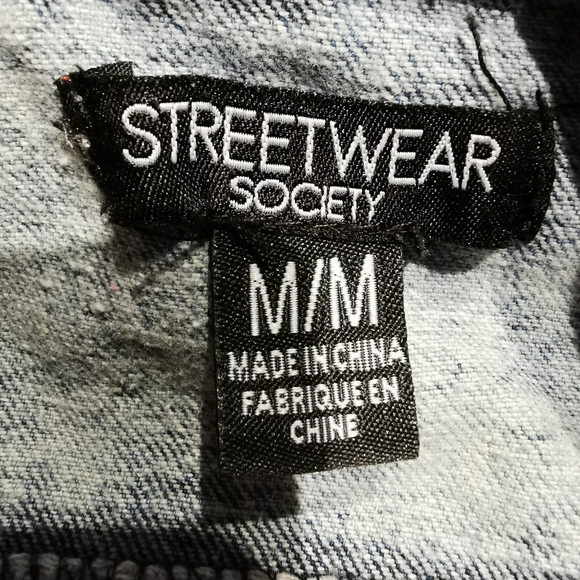 Jean jackets - Picture 4 of 4